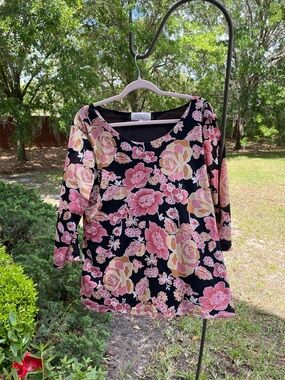 Casual Corner Floral Scoop Neck Blouse - Black with Pink & Peach Roses